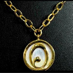 14k Solid Gold Vintage Mother Pearl Necklace Earring